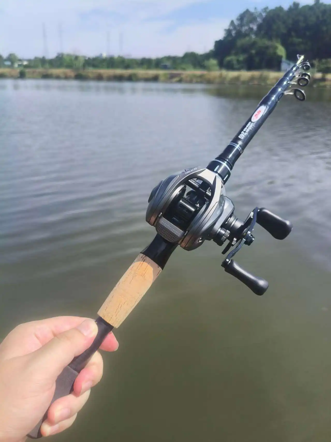 Fishing Equipment Europe - DEUKIO 2.1/2.4m Fishing Rod Reel Combo